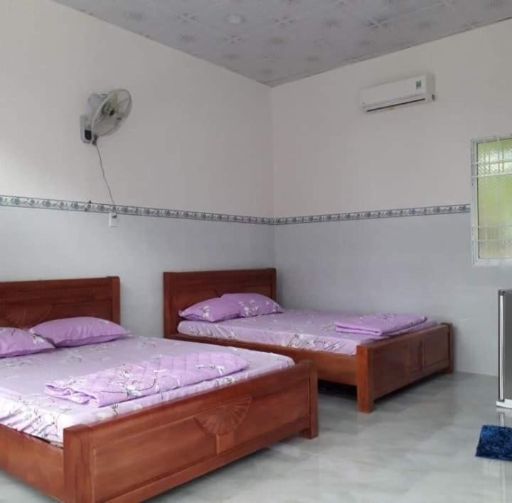 Nhà Nghỉ NgọC PhuọNg Hon Son Hotel Lai Son Bagian luar foto