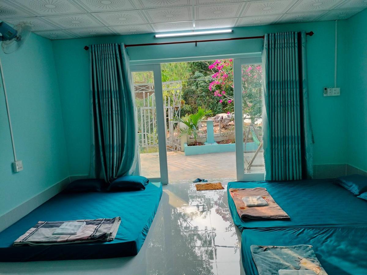 Nhà Nghỉ NgọC PhuọNg Hon Son Hotel Lai Son Bagian luar foto