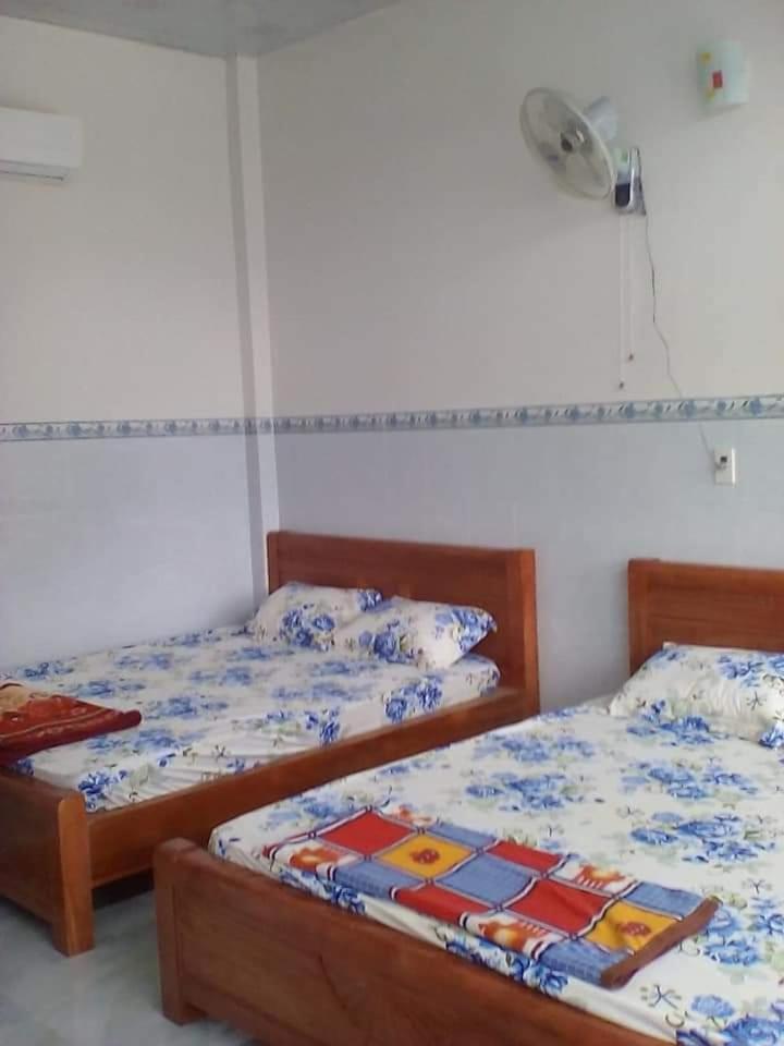 Nhà Nghỉ NgọC PhuọNg Hon Son Hotel Lai Son Ruang foto