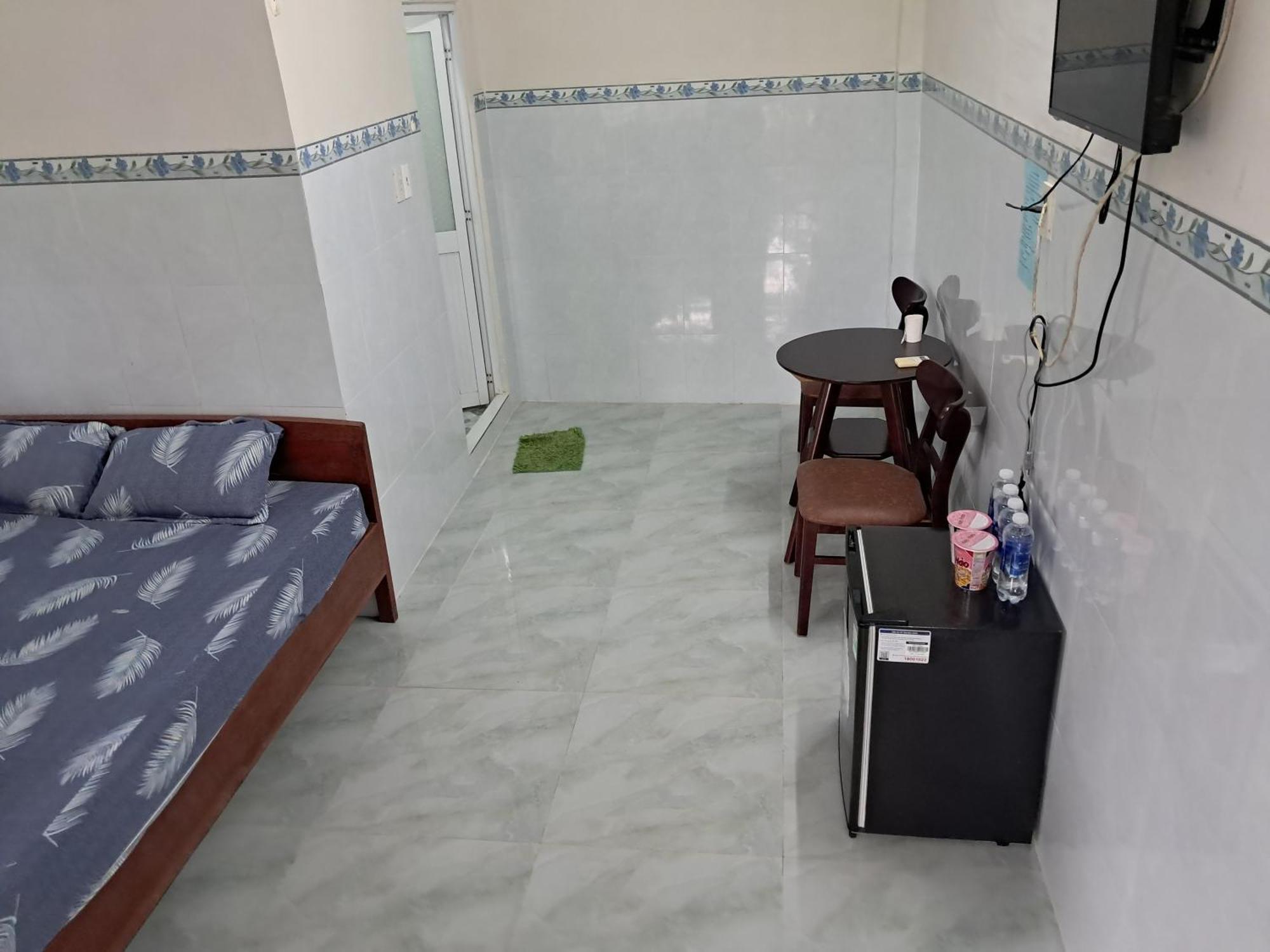 Nhà Nghỉ NgọC PhuọNg Hon Son Hotel Lai Son Bagian luar foto