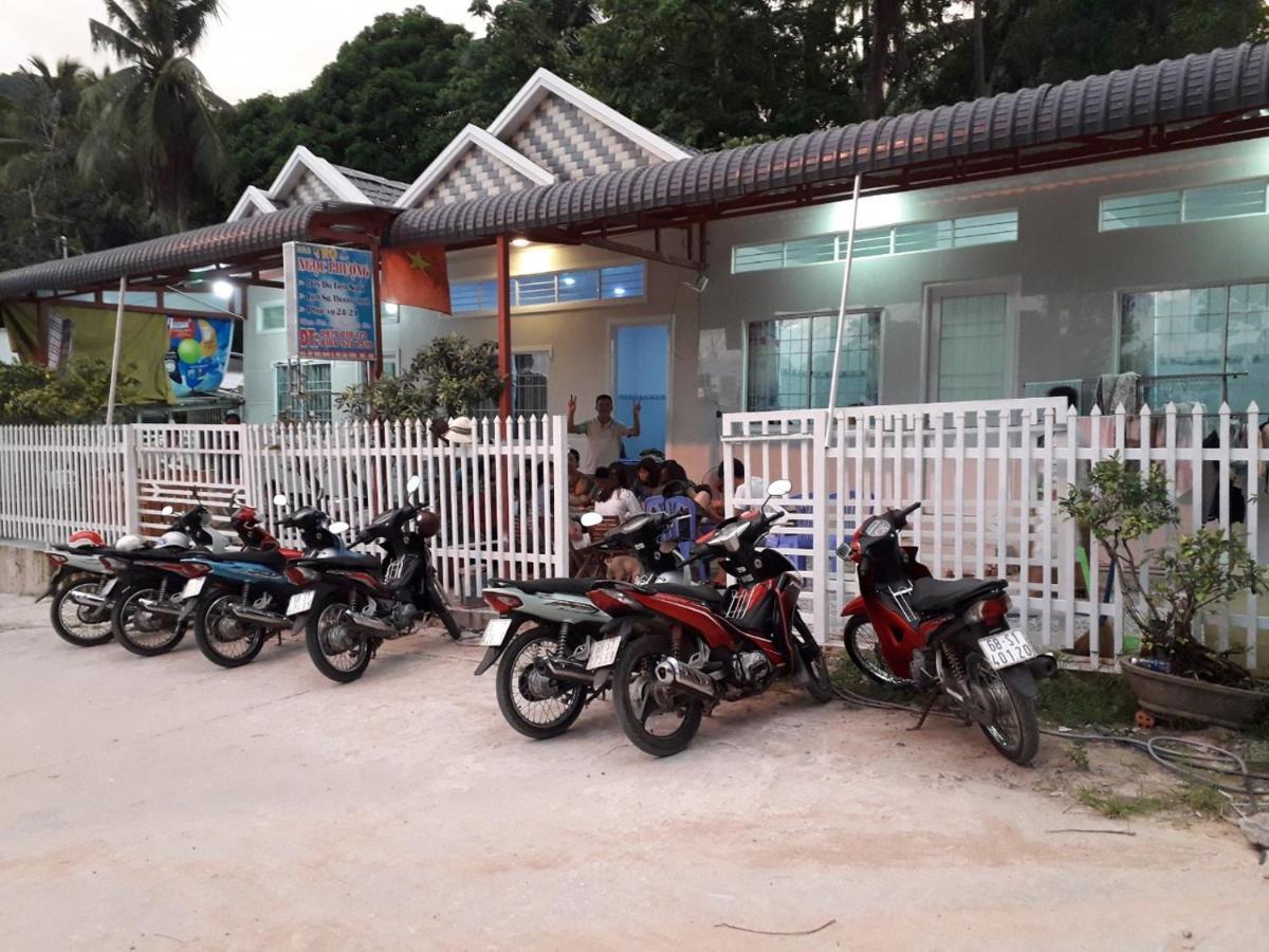 Nhà Nghỉ NgọC PhuọNg Hon Son Hotel Lai Son Bagian luar foto